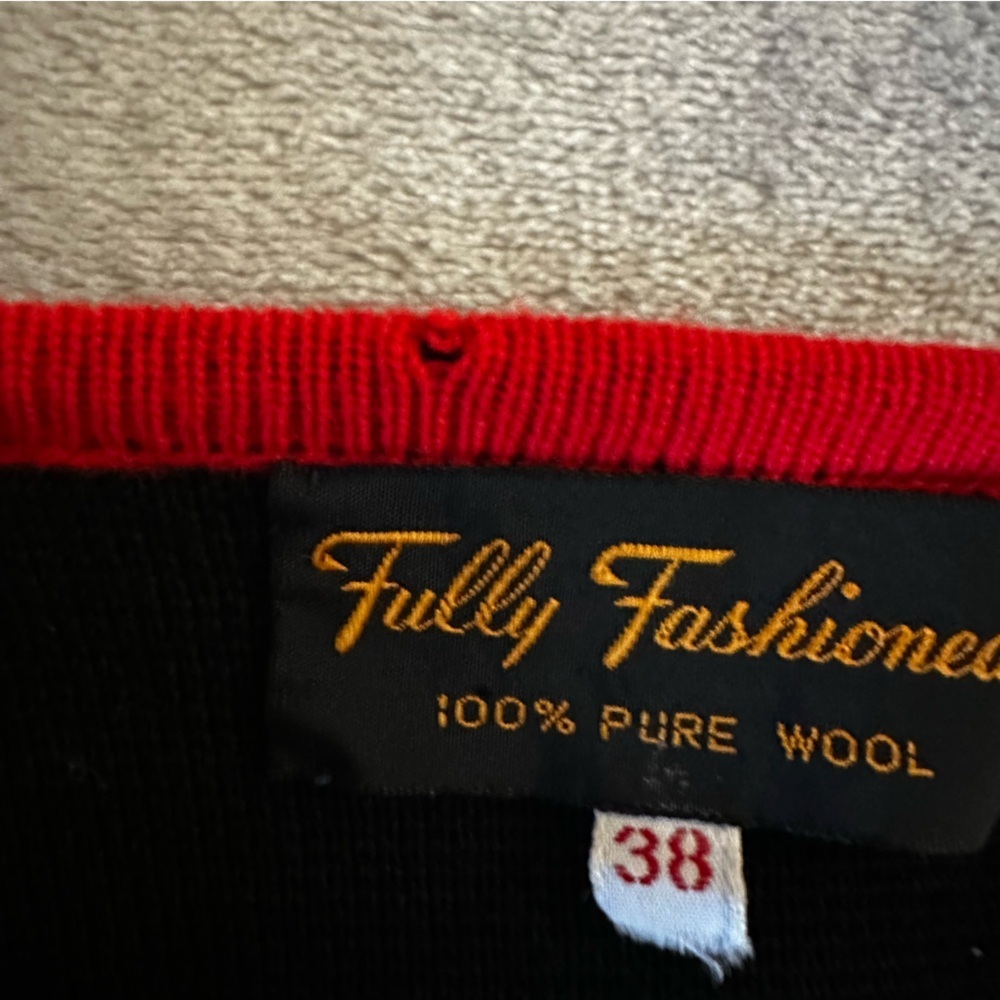 Vintage Fully Fashioned Pure Wool Cardigan - Picture 14 of 15
